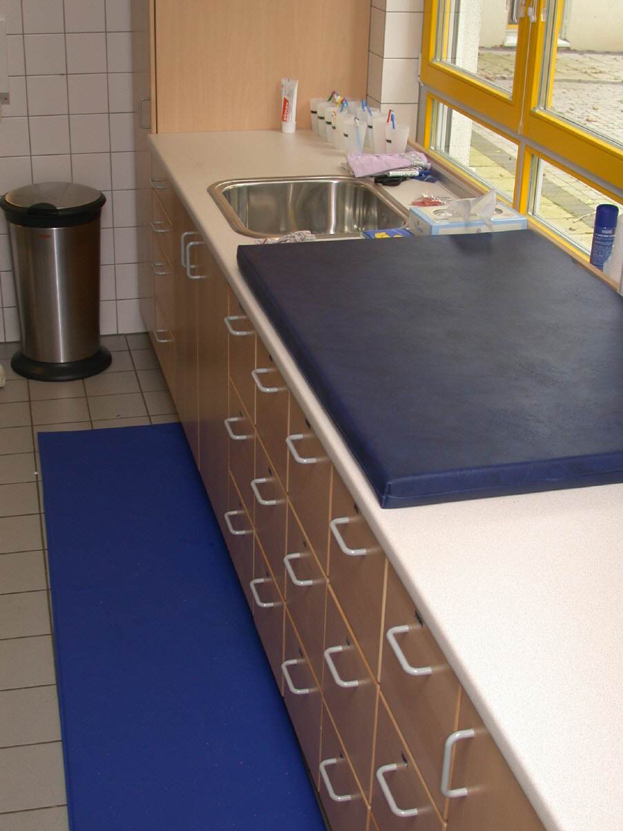 Die Wickelauflage h&auml;lt was aus!!